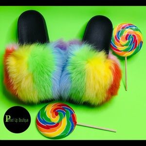 Fur slides/Fur slippers